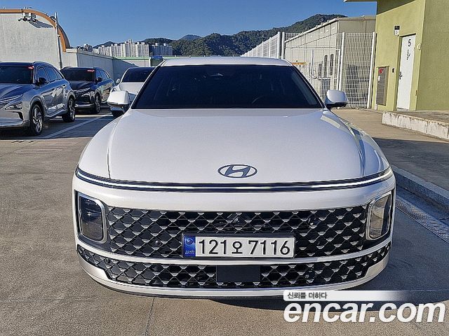Hyundai Grandeur (GN7) 2,5 Gasoline 2WD Exclusive