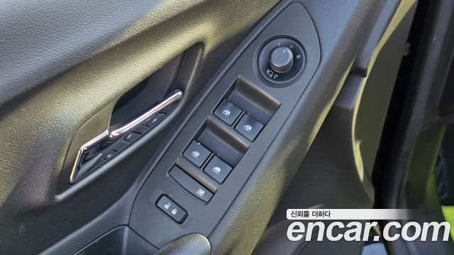 Chevrolet Trax 1.6 Diesel LT 2017 — фото 18