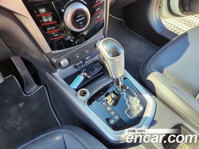 KG Mobility (SsangYong) Tivoli LX 2WD DLX 2015 — фото 21