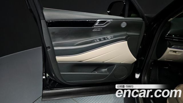 Genesis GV80 2.5T Gasoline 2WD 2024 — фото 24