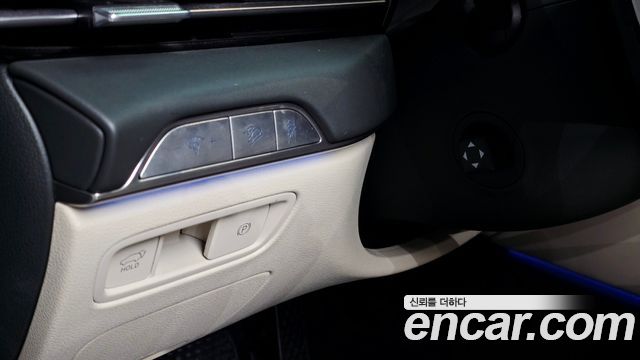 Genesis GV80 2.5T Gasoline 2WD 2024 — фото 28