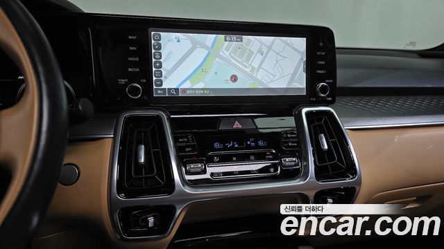 Kia Sorento (IV) HEV 1.6 2WD Gravity 2023 — фото 12