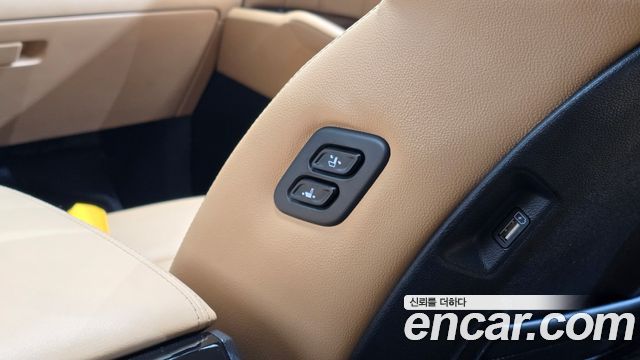 Kia Sorento (IV) HEV 1.6 2WD Gravity 2023 — фото 17