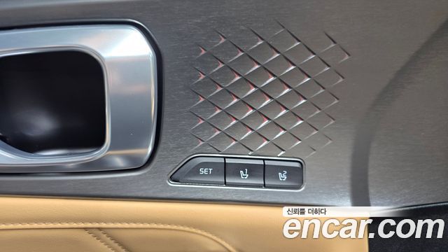 Kia Sorento (IV) HEV 1.6 2WD Gravity 2023 — фото 19