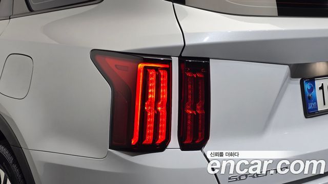 Kia Sorento (IV) HEV 1.6 2WD Gravity 2023 — фото 23
