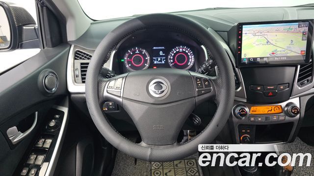 KG Mobility (SsangYong) Korando C 2.2 Extreme 2WD 2016 — фото 19