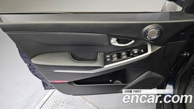 KG Mobility (SsangYong) Korando C 2.2 Extreme 2WD 2016 — фото 30