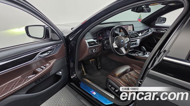 BMW 7 Series (G11) 740Li xDrive M Sport Package 2020 — фото 10