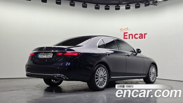 Mercedes-Benz E-Class (W213) E250 Exclusive 2022 — фото 2