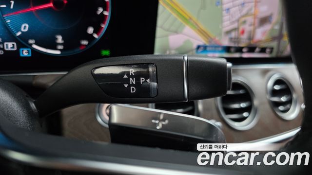 Mercedes-Benz E-Class (W213) E250 Exclusive 2022 — фото 9