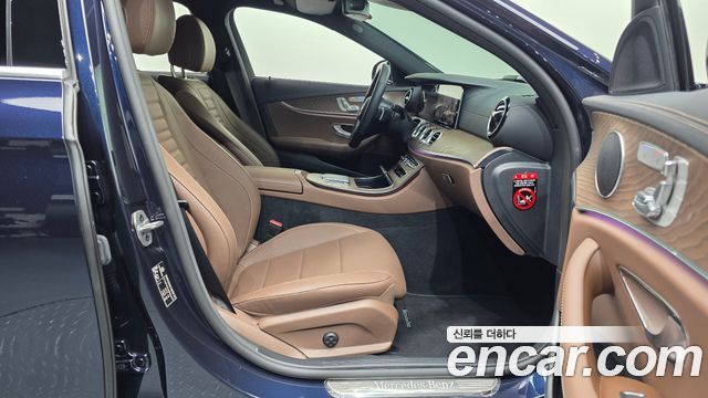 Mercedes-Benz E-Class (W213) E250 Exclusive 2022 — фото 11