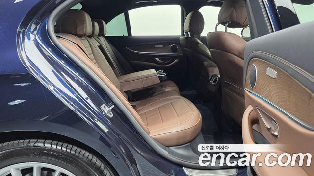 Mercedes-Benz E-Class (W213) E250 Exclusive 2022 — фото 12