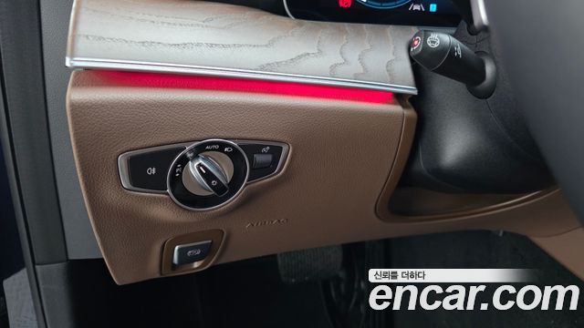 Mercedes-Benz E-Class (W213) E250 Exclusive 2022 — фото 28