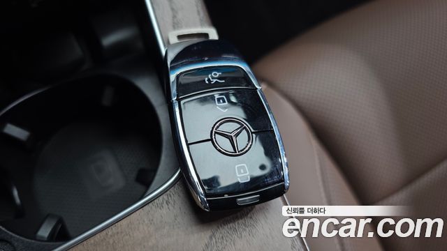 Mercedes-Benz E-Class (W213) E250 Exclusive 2022 — фото 32