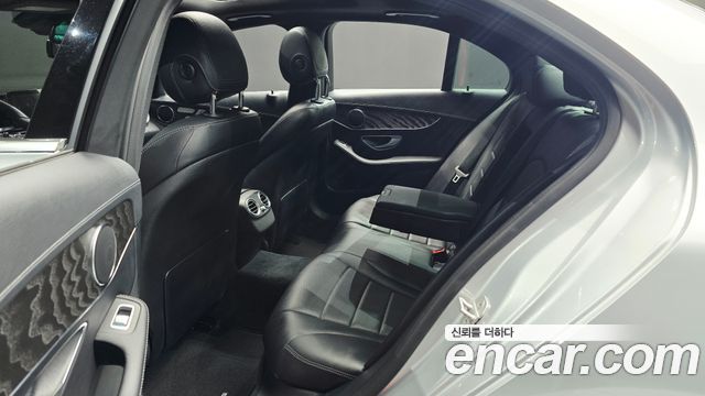 Mercedes-Benz C-Class (W205) C250 Bluetec 4MATIC 2015 — фото 11