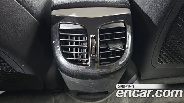 Hyundai i40 Saloon 1.7 VGT PYL 2014 — фото 35