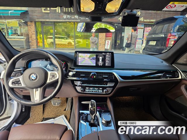 BMW 5 Series (G30) 530i xDrive M Sport Package 2023 — фото 7