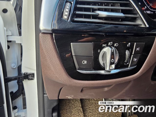BMW 5 Series (G30) 530i xDrive M Sport Package 2023 — фото 18