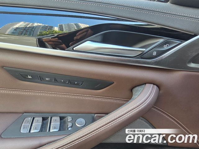 BMW 5 Series (G30) 530i xDrive M Sport Package 2023 — фото 19