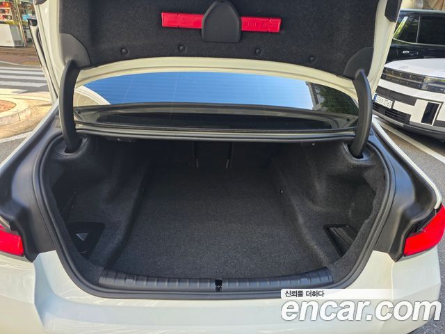 BMW 5 Series (G30) 530i xDrive M Sport Package 2023 — фото 20