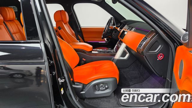Land Rover Range Rover (IV) 4.4 SDV8 Vogue SE DIESEL 2017 — фото 26