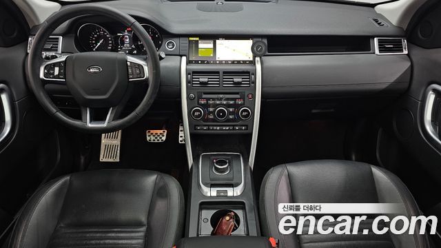 Land Rover Discovery Sport 2.0 TD4 HSE Luxury 2017 — фото 7