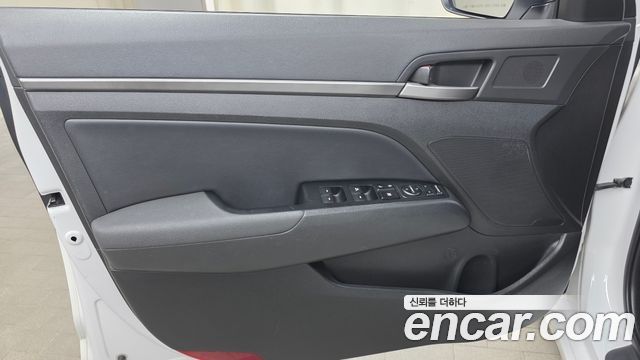 Hyundai Avante (AD) 1.6 GDI Modern 2016 — фото 24