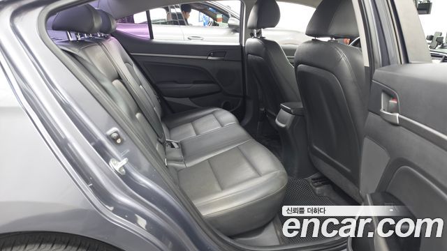 Hyundai Avante (AD) 1.6 GDI Style 2017 — фото 12
