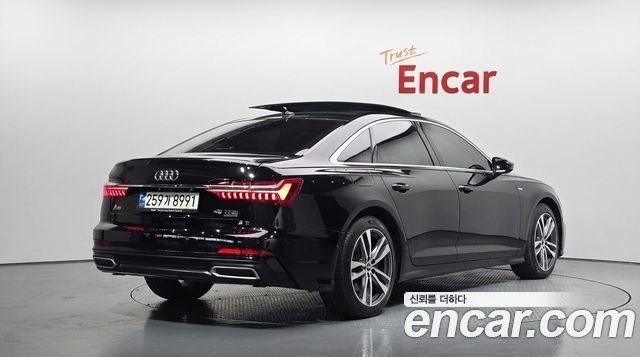 Audi A6 (C8) 45 TFSI Quattro Premium 2022 — фото 2