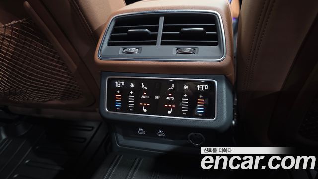 Audi A6 (C8) 45 TFSI Quattro Premium 2022 — фото 19