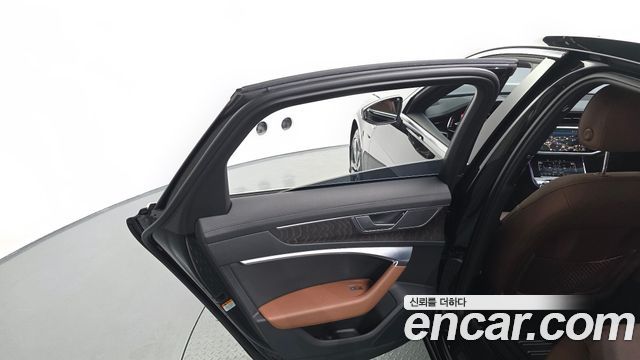 Audi A6 (C8) 45 TFSI Quattro Premium 2022 — фото 25
