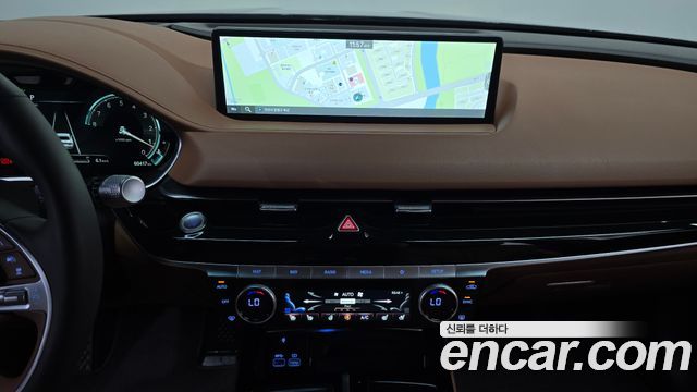 Genesis G80 (RG3) Gasoline 2.5 Turbo AWD 2024 — фото 12