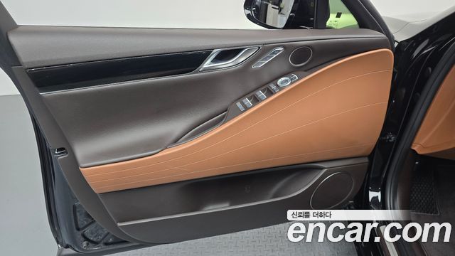 Genesis G80 (RG3) Gasoline 2.5 Turbo AWD 2024 — фото 24