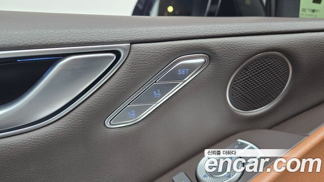 Genesis G80 (RG3) Gasoline 2.5 Turbo AWD 2024 — фото 30