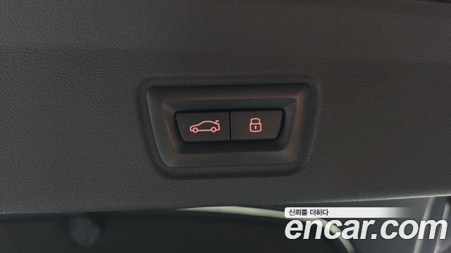 BMW i4 eDrive40 M Sports Pro 2024 — фото 18