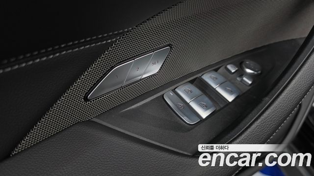 BMW i4 eDrive40 M Sports Pro 2024 — фото 28