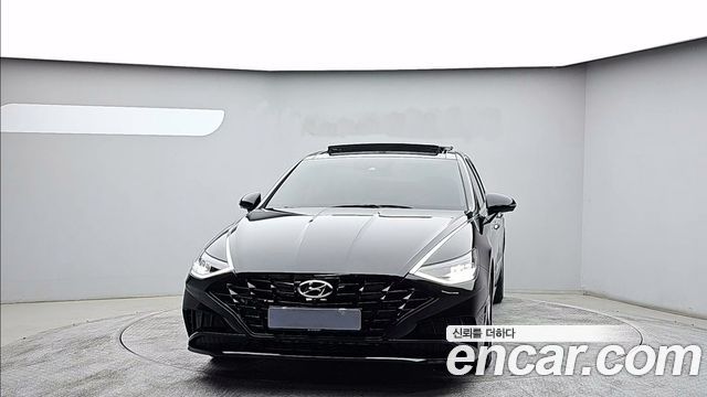 Hyundai Sonata (DN8) 2.0 Premium Plus