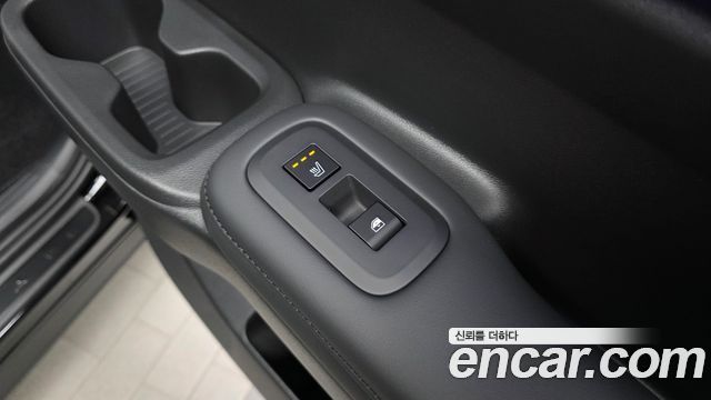 Hyundai Santa Fe (MX5) HEV 1.6 2WD Calligraphy 2026 — фото 18