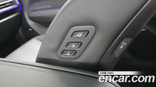 Hyundai Santa Fe (MX5) HEV 1.6 2WD Calligraphy 2026 — фото 30
