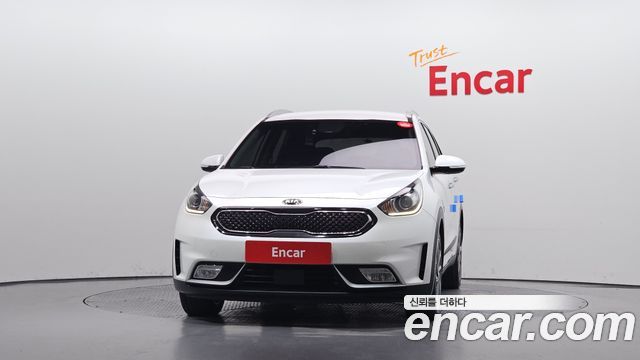 Kia Niro Prestige 2018 — фото 3