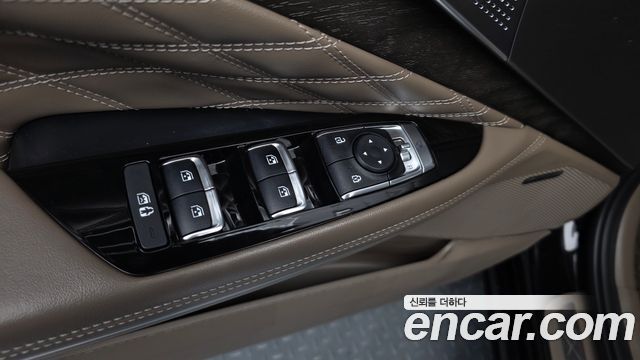 Kia K8 Hybrid Signature 2023 — фото 30