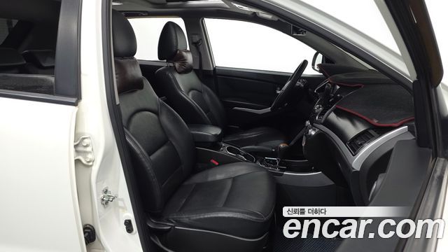 KG Mobility (SsangYong) Korando C 2.2 RX 2WD DLX 2017 — фото 26