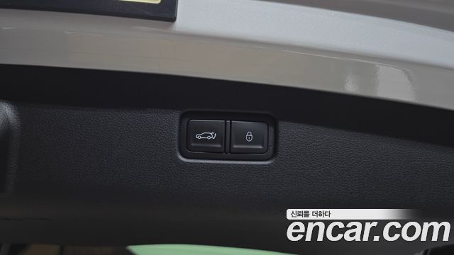 Genesis GV70 2.5T Gasoline AWD 2023 — фото 20