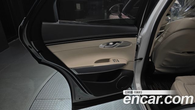 Genesis GV70 2.5T Gasoline AWD 2023 — фото 25