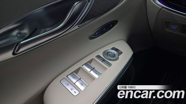 Genesis GV70 2.5T Gasoline AWD 2023 — фото 29