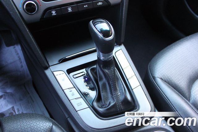 Hyundai Avante (AD) 1.6 GDI Smart 2017 — фото 16