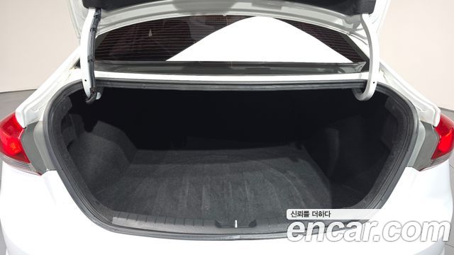 Hyundai Avante (AD) 1.6 GDI Modern 2016 — фото 20