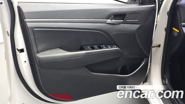 Hyundai Avante (AD) 1.6 GDI Modern 2016 — фото 24