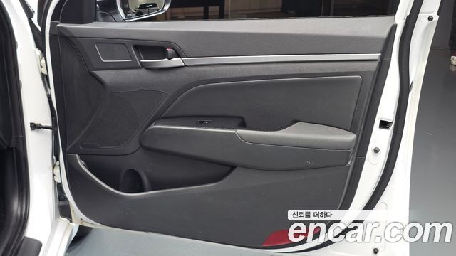 Hyundai Avante (AD) 1.6 GDI Modern 2016 — фото 25