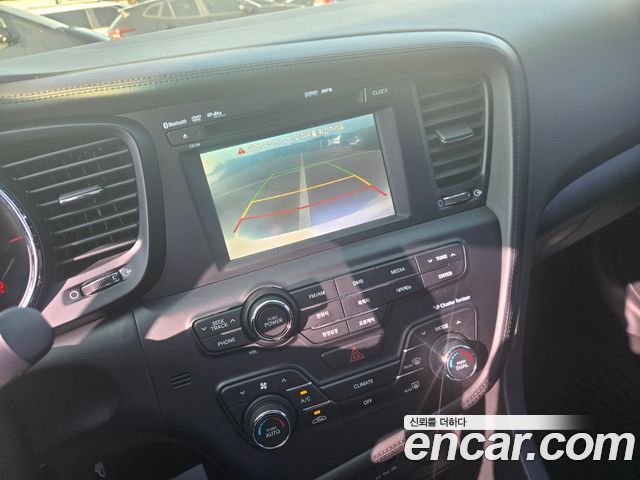 Kia K5 LPI Luxury 2013 — фото 20